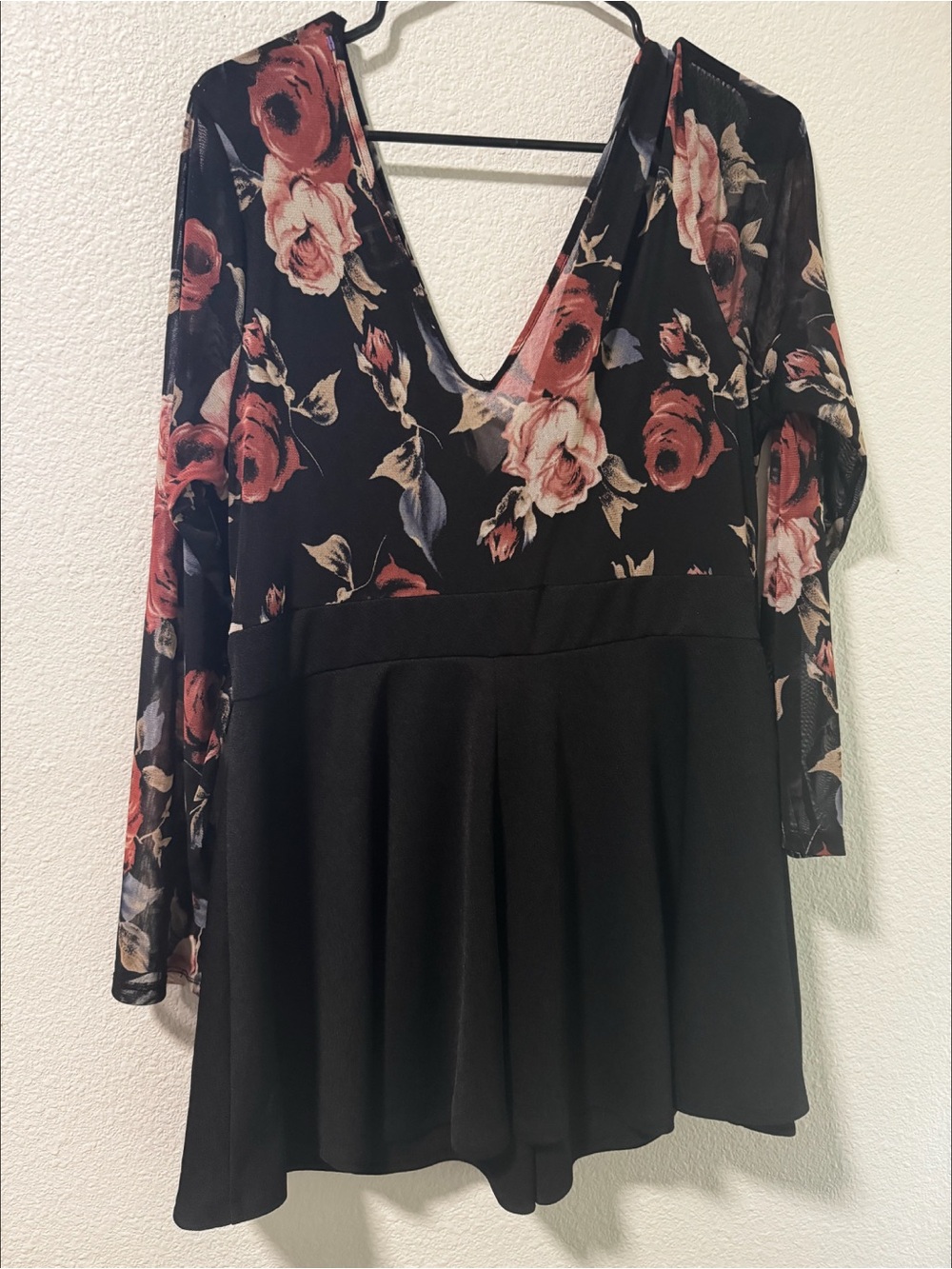 Floral V-Neck Black Women’s skort dress